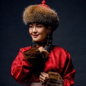 Үнэнгээ барь ft Capital band