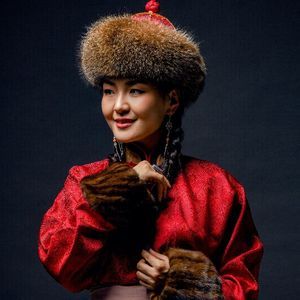 Урьхан хонгор салхи 