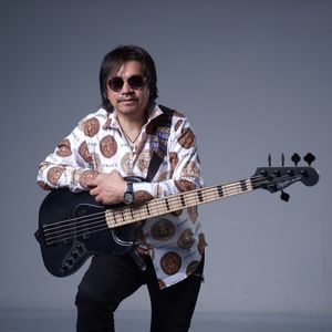 Би чамд хайртай гэж зовоохгүй - Салхи хамтлаг