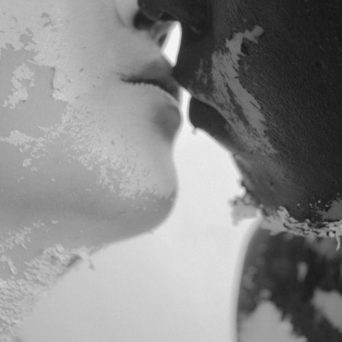 Monochrome