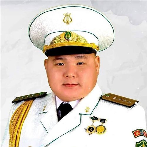 Ээждээ үнсүүлэхийн жаргал