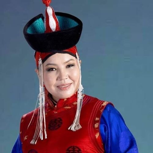 Адуучин