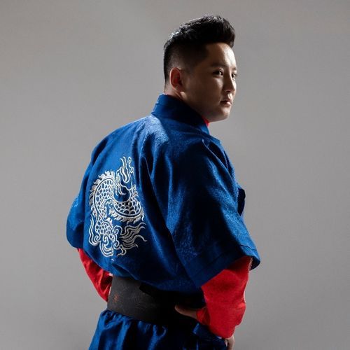 2 буурлаа түшиж яваарай